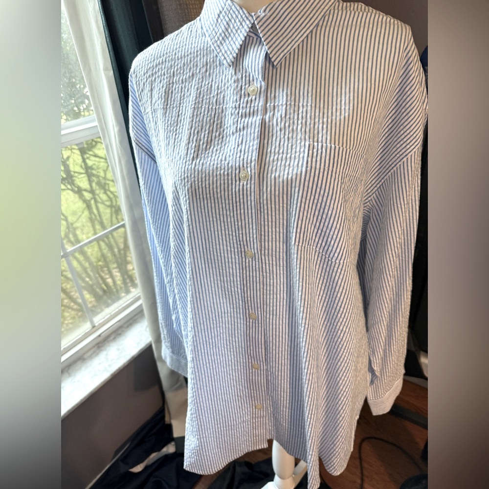 Women’s Coach Blue / White seersucker Button Down Shirt 31 long 26 armpits - Picture 8 of 15